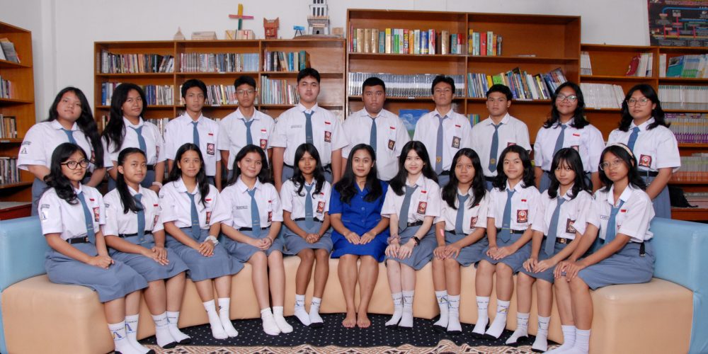 (c)2009 by nainggolan.alex@gmail.com